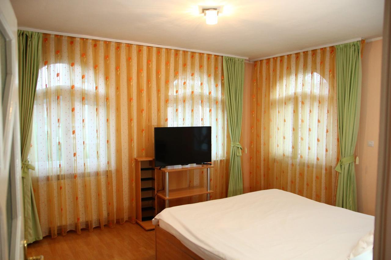 Casa Monica Hotel Băile Felix Buitenkant foto